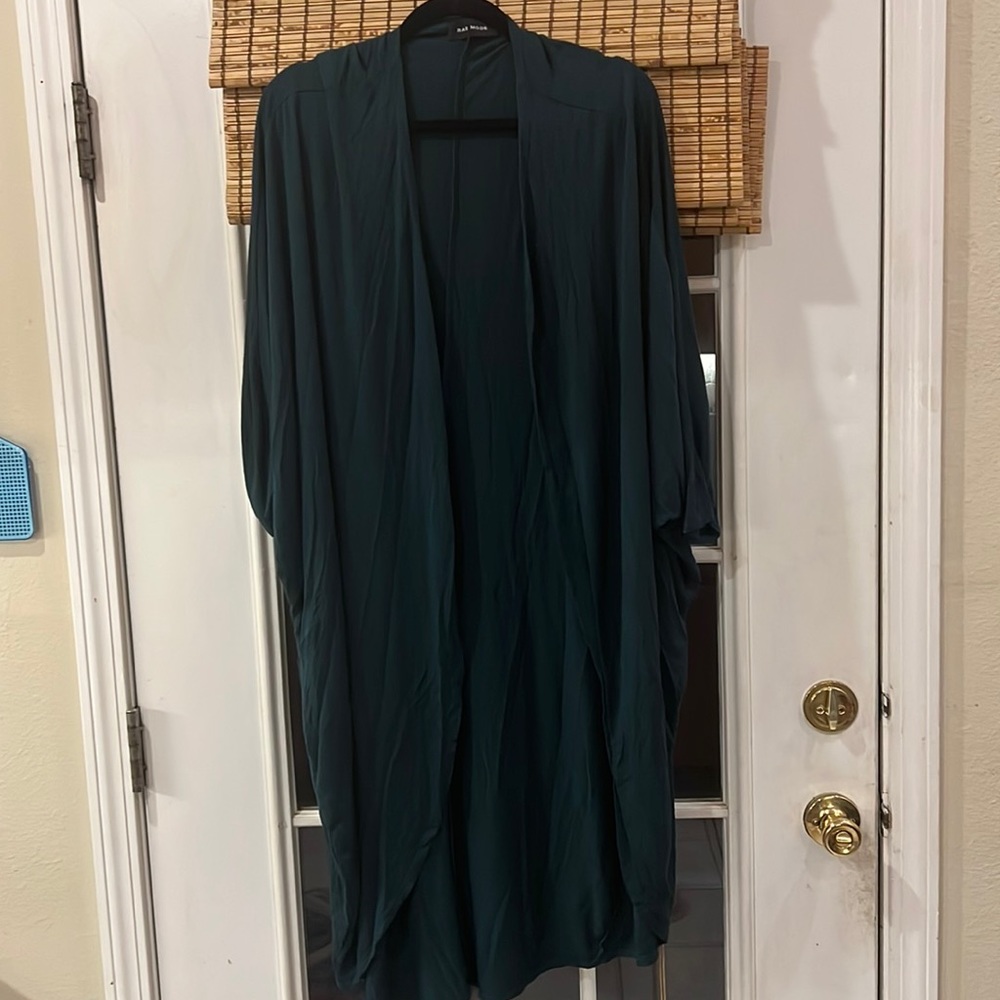 Dark green short sleeved cardigan